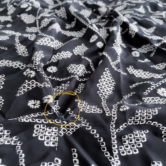 Isabel Marant Étoile Delocia Floral Blouse in Black V-neck Flutter Sleeves - Picture 11 of 16